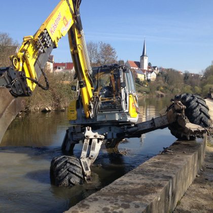 Menzi Muck bei der Arbeit