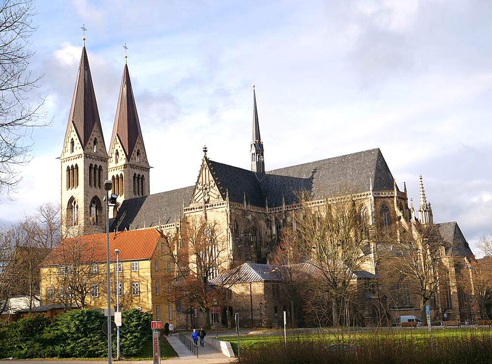 Schreitbaggerarbeiten in 38820 Halberstadt