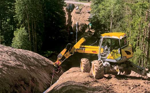 Erdbau und Steilhangarbeiten mit Hangsicherung